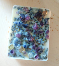 Load image into Gallery viewer, Dreamland (Lavender + Vetiver) Soy Wax Melt